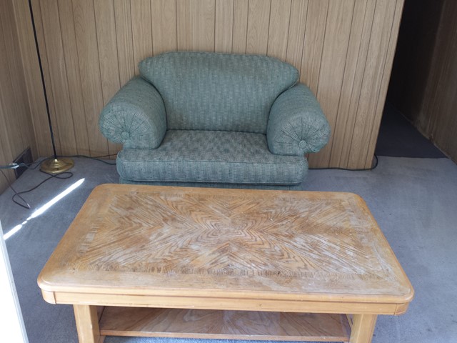Living area - Couch
